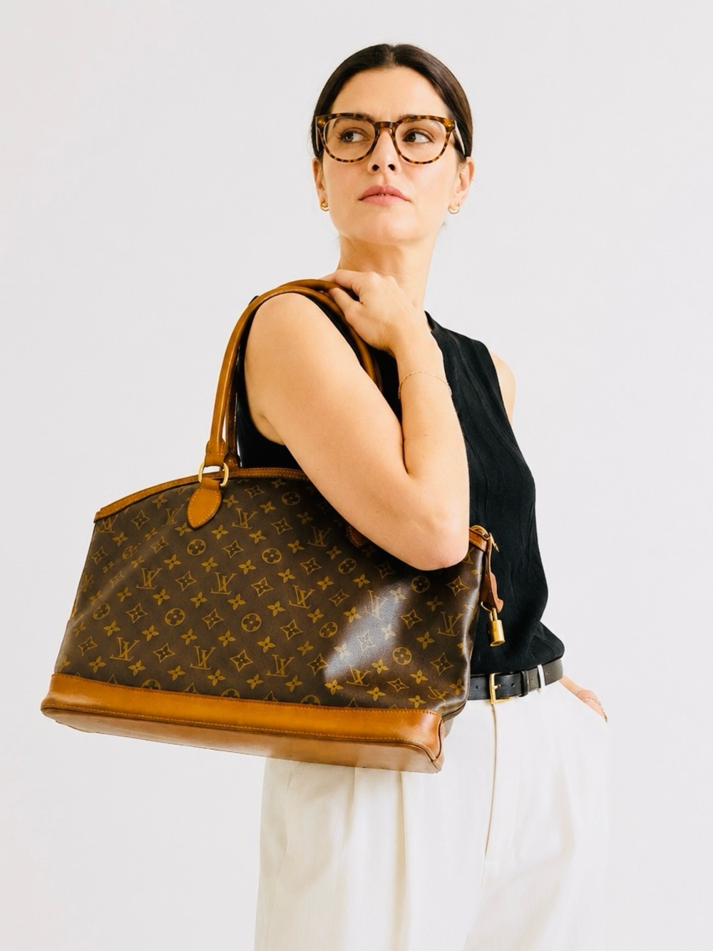 Authentic Louis Vuitton ‘Lockit’ Monogram Shoulder Bag – Made in France